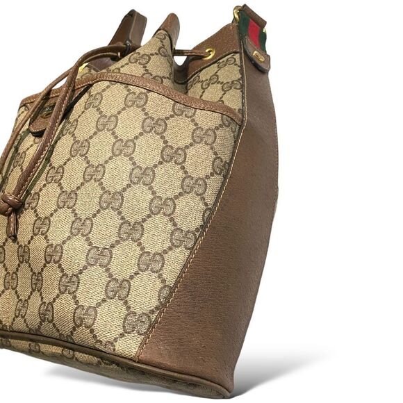 GUCCI Vintage Drawstring Bucket Bag - Picture 11 of 16